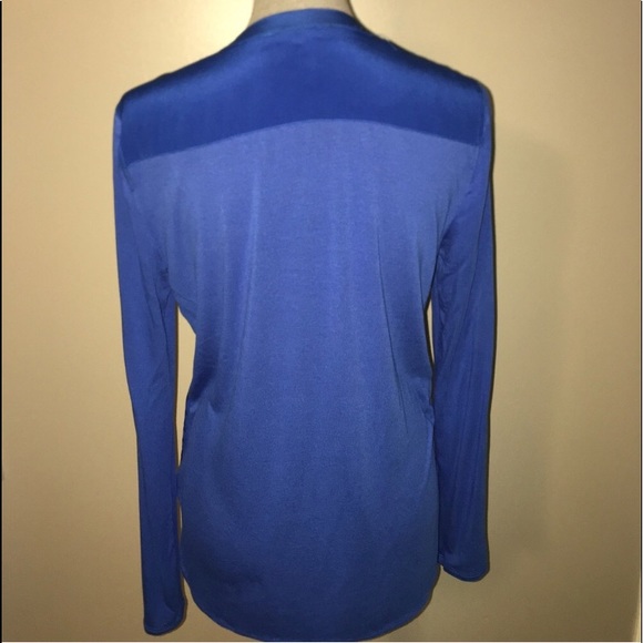 Bcbg max Azria silk blouse - Picture 3 of 3